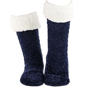 NWT THE COMFY Sherpa Lined Chenille Cable Knit Stitch Slipper Socks Size 6-10